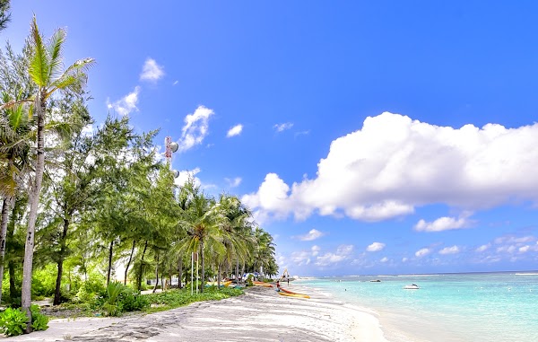 G & L Honeymoon Portrait at hulhumale, hulhumale, Kaafu Atoll, Maldives — frame 35