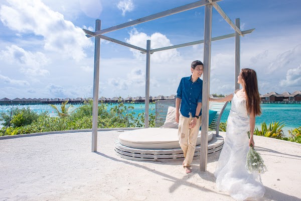 C & S Honeymoon Portrait at Anantara Resort and Spa Maldives, Anantara Resort and Spa Maldives, Kaafu Atoll, Maldives — frame 14
