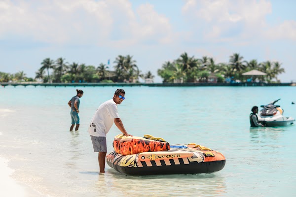 V & N Honeymoon Portrait at Paradise Island Resort and Spa, Paradise Island Resort and Spa, Kaafu Atoll, Maldives — frame 35