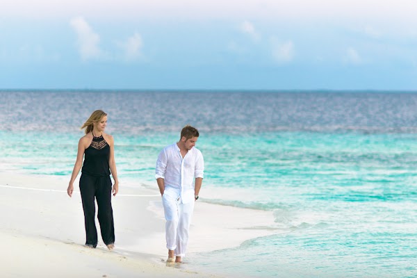 Maldives anniversary photography