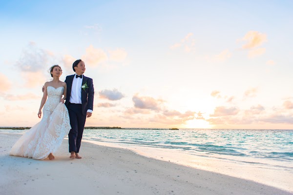 K & K  Elopement at The St. Regis Vommuli Resort, Maldives — photographed at The St. Regis Maldives Vommuli Resort, Dhaalu (South Nilandhe) Atoll — frame 7