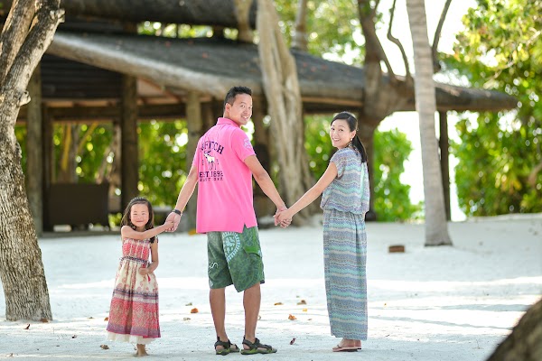 K & L  Proposal at Cocoa Island, Cocoa Island, Kaafu Atoll, Maldives — frame 3