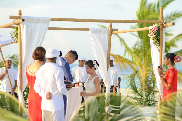 A & Z Elopement Elopement at Mirihi Island Resort, Mirihi Island Resort, Alifu Dhaalu Atoll, Maldives — frame 34