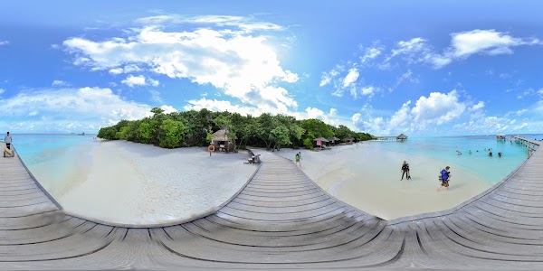 Photographs made in Nora, 2 November – 14 November, Maldives — frame 3