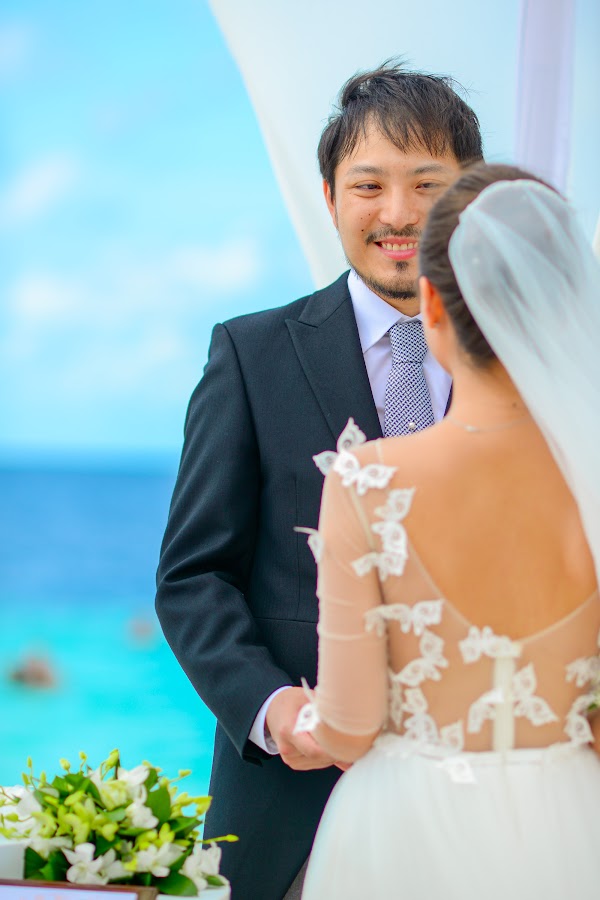 S & Y Destination Wedding at Fihaalhohi Island Resort — frame 7