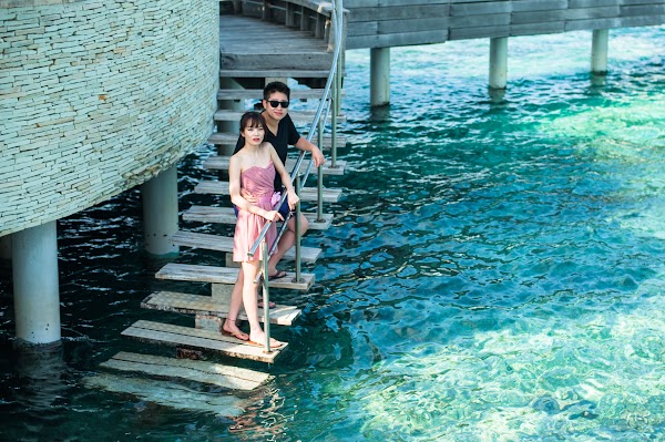 K & C Honeymoon Portrait at W Maldives, W Maldives, Alifu Alifu Atoll, Maldives — frame 33