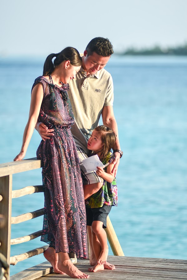 K & L  Proposal at Cocoa Island — frame 6