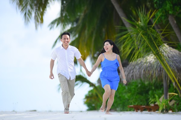 J & N Honeymoon Portrait at Baros Maldives, Baros Maldives, Kaafu Atoll, Maldives — frame 11