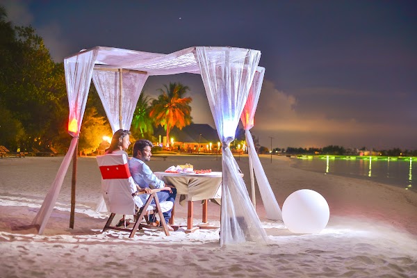 V & N Honeymoon Portrait at Paradise Island Resort and Spa, Paradise Island Resort and Spa, Kaafu Atoll, Maldives — frame 27