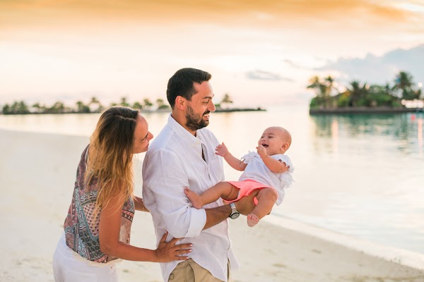 A & N Family Portrait at Paradise Island Resort and Spa — frame 3