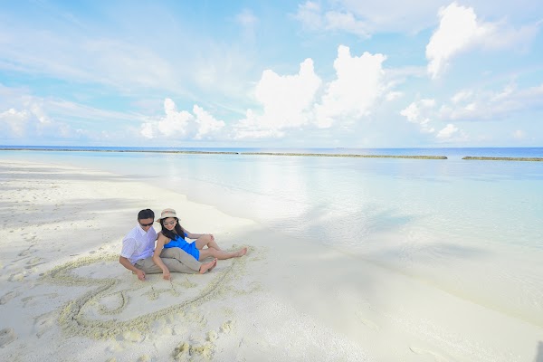 J & N Honeymoon Portrait at Baros Maldives, Baros Maldives, Kaafu Atoll, Maldives — frame 15