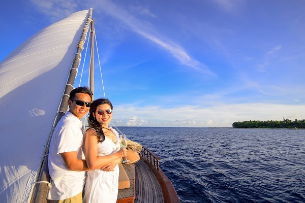 J & N Honeymoon Portrait at Baros Maldives, Baros Maldives, Kaafu Atoll, Maldives — frame 36