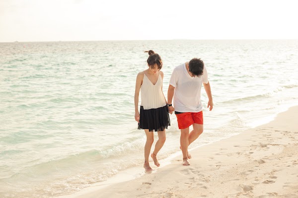 K & C Honeymoon Portrait at W Maldives — frame 9