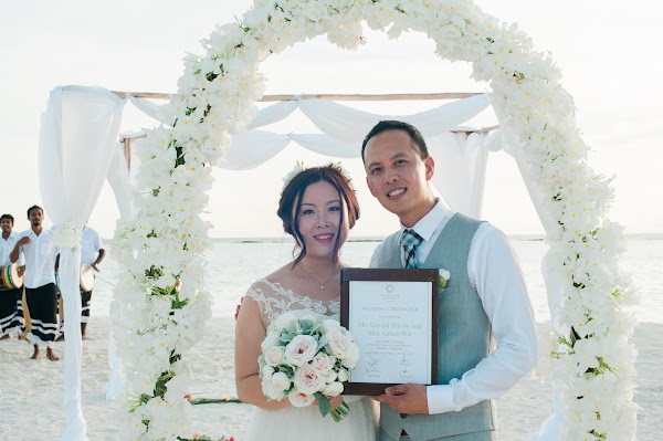 G & G Destination Wedding at The Sun Siyam Iru Fushi Maldives — frame 9