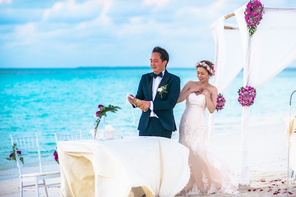 K & K  Elopement at The St. Regis Vommuli Resort, Maldives — photographed at The St. Regis Maldives Vommuli Resort, Dhaalu (South Nilandhe) Atoll — frame 9