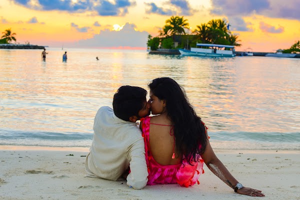 V & N Honeymoon Portrait at Paradise Island Resort and Spa, Paradise Island Resort and Spa, Kaafu Atoll, Maldives — frame 9