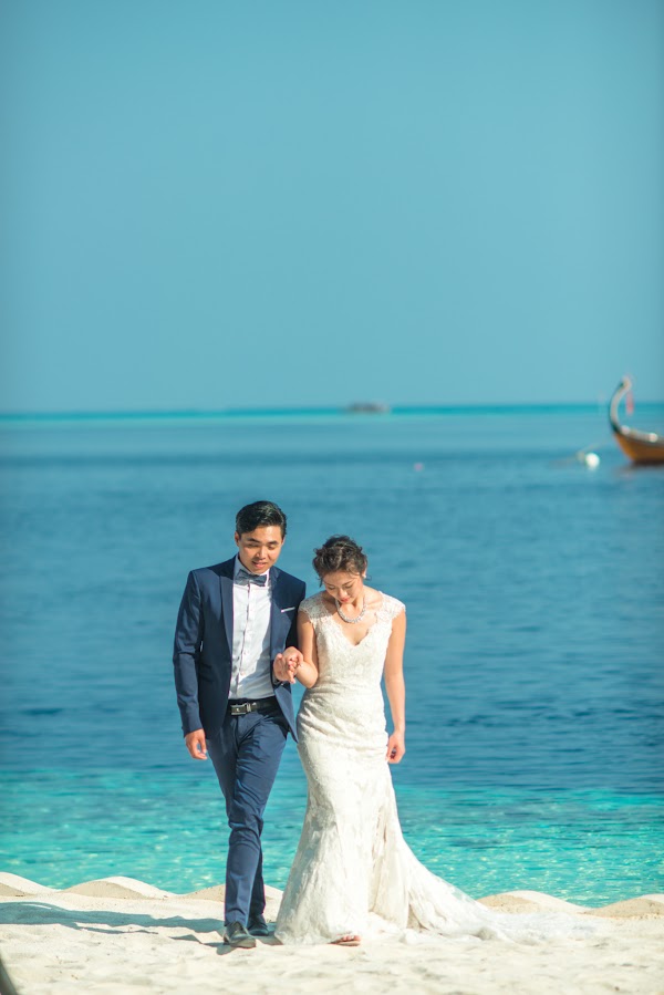 U & G Pre-Wedding Portrait at Lily Beach Resort — photographed at Lily Beach Resort & Spa, Alifu Dhaalu (South Ari) Atoll — frame 7