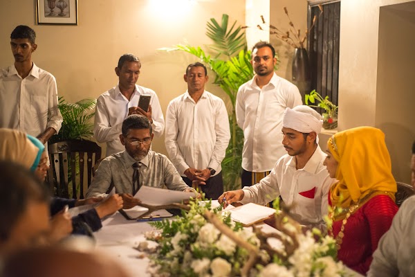 A & S Islander Wedding at Adaaran Prestige Vadoo — frame 3