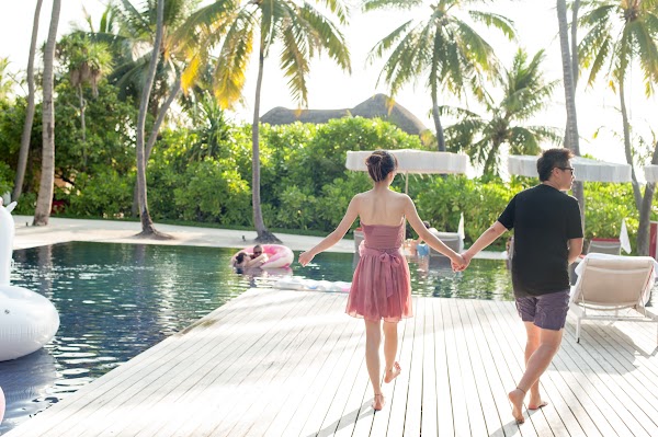 K & C Honeymoon Portrait at W Maldives, W Maldives, Alifu Alifu Atoll, Maldives — frame 41