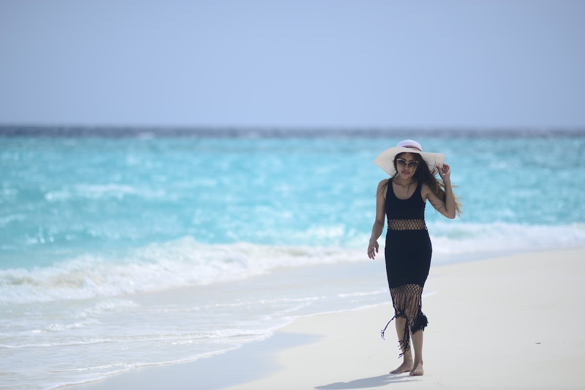 A Solo Portrait at Velassaru Maldives — frame 19