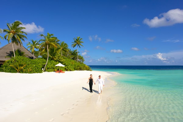 K & A Anniversary Portrait at Mirihi Island Resort — photographed at V Villas Maldives at Mirihi-Mgallery Collection, Alifu Dhaalu (South Ari) Atoll — frame 8