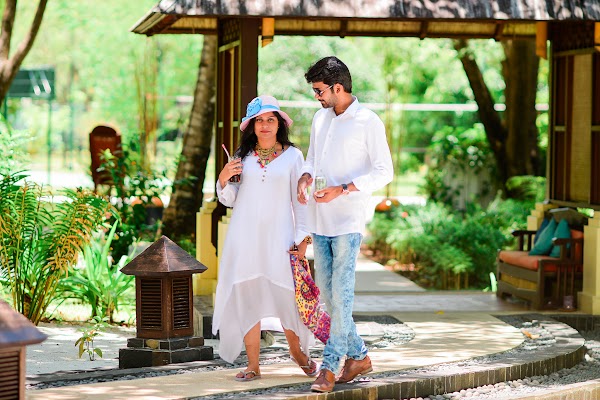 V & N Honeymoon Portrait at Paradise Island Resort and Spa, Paradise Island Resort and Spa, Kaafu Atoll, Maldives — frame 28