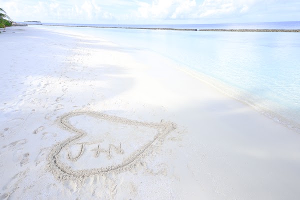 J & N Honeymoon Portrait at Baros Maldives, Baros Maldives, Kaafu Atoll, Maldives — frame 16