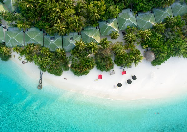 R & J Destination Wedding at Eriyadhu Island Resort — frame 8