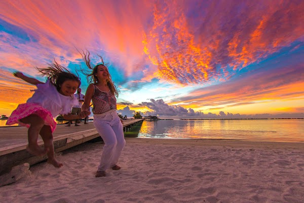 A & N Family Portrait at Paradise Island Resort and Spa, Paradise Island Resort and Spa, Kaafu Atoll, Maldives — frame 12
