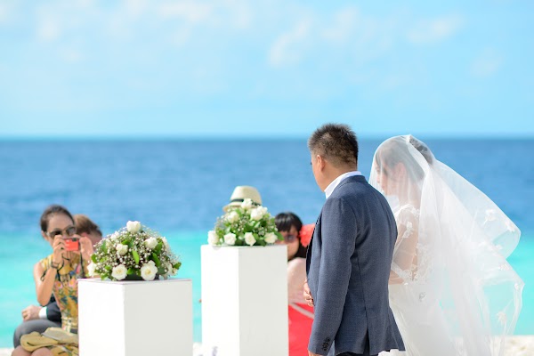 S & Y Destination Wedding at Fihaalhohi Island Resort — frame 9