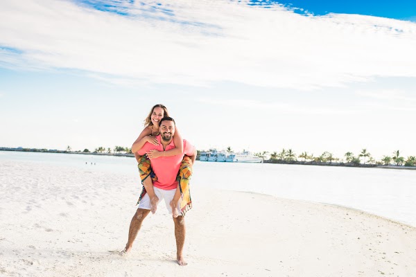 A & N Family Portrait at Paradise Island Resort and Spa — frame 4