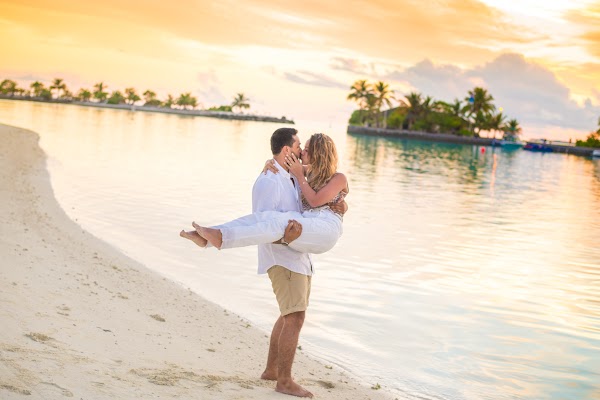A & N Family Portrait at Paradise Island Resort and Spa, Paradise Island Resort and Spa, Kaafu Atoll, Maldives — frame 8