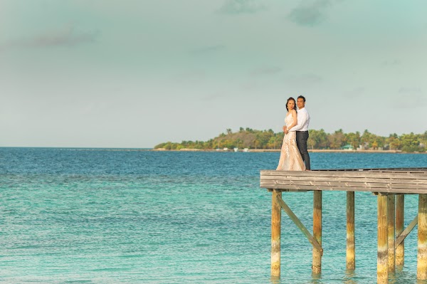 A & B Honeymoon Portrait at Anantara Kihavah Villas, Anantara Kihavah Villas, Baa Atoll, Maldives — frame 29