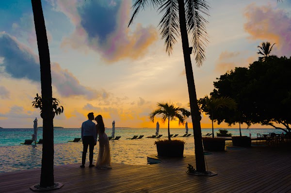 A & B Honeymoon Portrait at Anantara Kihavah Villas, Anantara Kihavah Villas, Baa Atoll, Maldives — frame 41