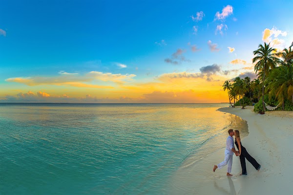 Photographs from Alifu Dhaalu (South Ari) Atoll, near Drift Theluveliga Retreat — frame 6