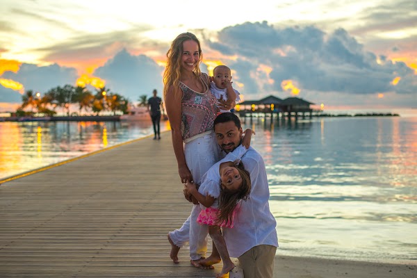 A & N Family Portrait at Paradise Island Resort and Spa, Paradise Island Resort and Spa, Kaafu Atoll, Maldives — frame 14