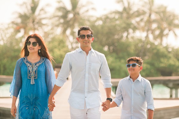 B & P Family Portrait at Four Seasons Resort Maldives at Kuda Huraa, Four Seasons Resort Maldives at Kuda Huraa, Kaafu Atoll, Maldives — frame 6
