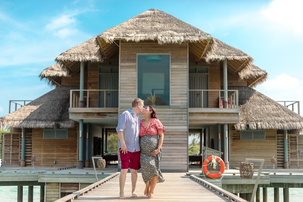 N & J Maternity Portrait at Vakkaru Maldives, Vakkaru Maldives, Baa Atoll, Maldives — frame 8
