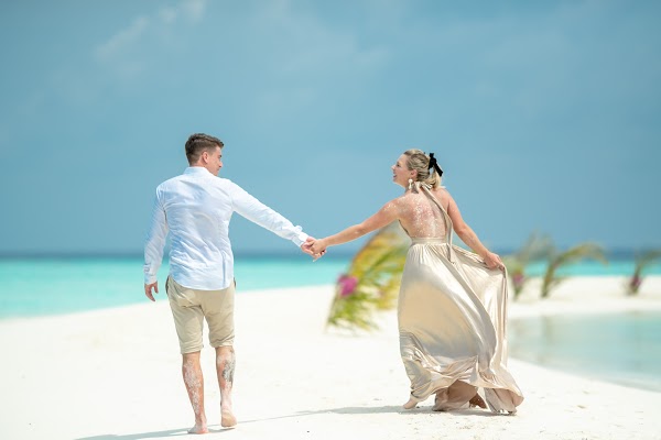 P & L  Proposal at Eriyadhu Island Resort, Eriyadhu Island Resort, Kaafu Atoll, Maldives — frame 19