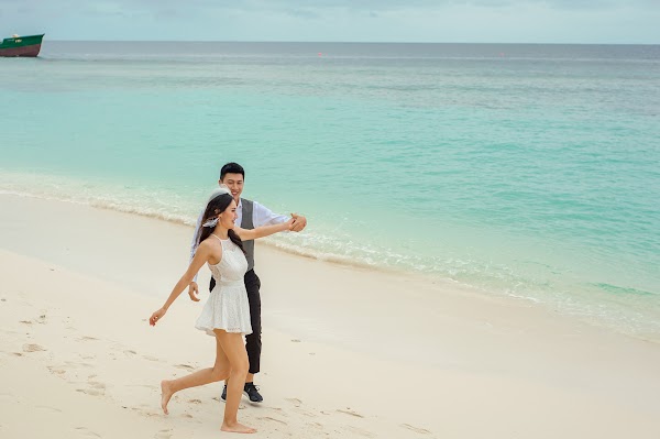 Maldives pre-wedding photography — frame 2