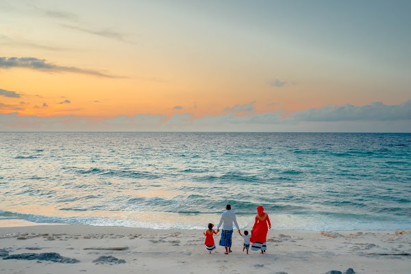 M & S Family Portrait at Fuvahmulah — frame 5