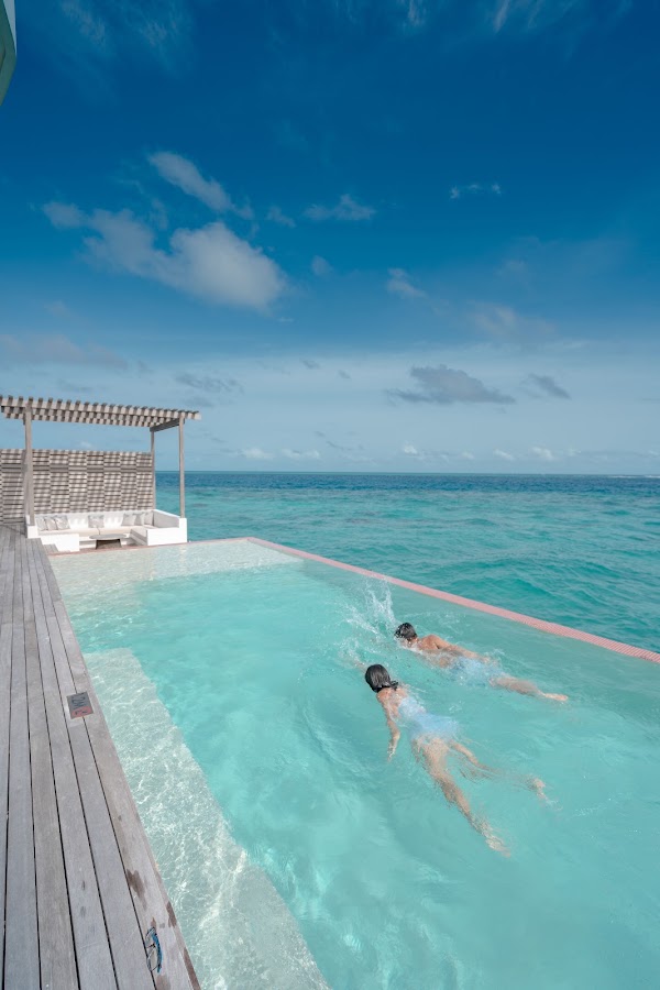 A & M Family Portrait at Jumeirah Maldives Olhahali Island, Jumeirah Maldives Olhahali Island, Kaafu Atoll, Maldives — frame 42