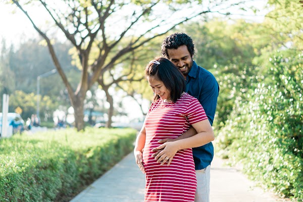 Aman + Sofiya Maternity, Maldives — frame 10