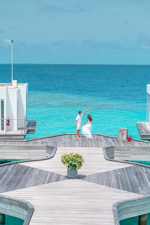 A & M Family Portrait at Jumeirah Maldives Olhahali Island, Jumeirah Maldives Olhahali Island, Kaafu Atoll, Maldives — frame 35