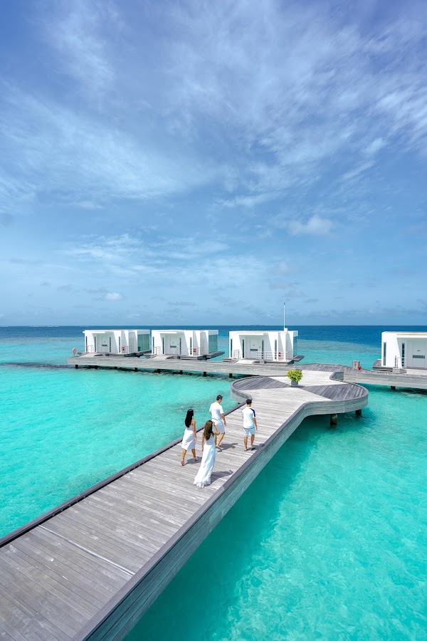A & M Family Portrait at Jumeirah Maldives Olhahali Island — frame 6