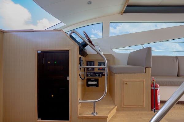 TIFFANY BLANC 14 - Luxury Yacht Charter, Maldives — frame 36