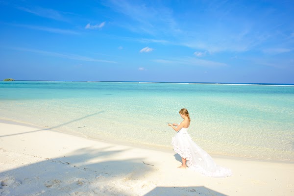 I & H Honeymoon Portrait at Soneva Jani, Soneva Jani, Noonu Atoll, Maldives — frame 27