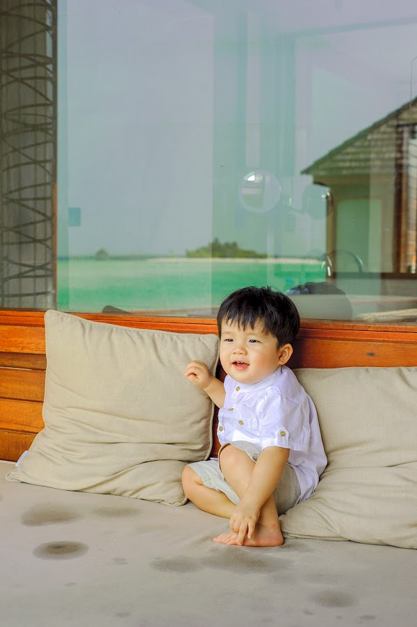 M & M Family Portrait at Anantara Resort and Spa Maldives, Anantara Resort and Spa Maldives, Kaafu Atoll, Maldives — frame 41