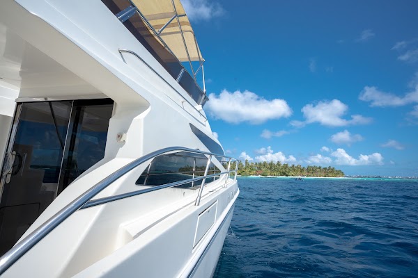 TIFFANY BLANC 14 - Luxury Yacht Charter, Maldives — frame 28