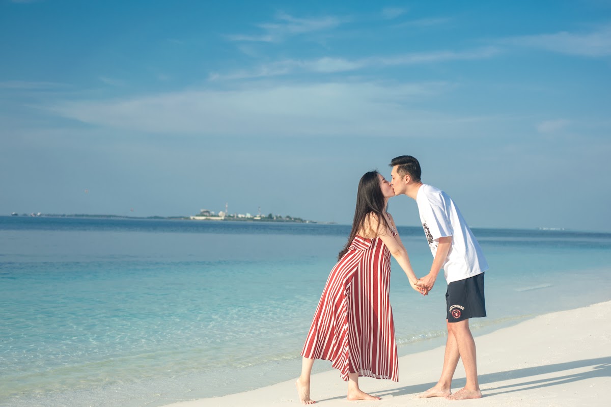 J & W Proposal Proposal at Cocoa Island — frame 6